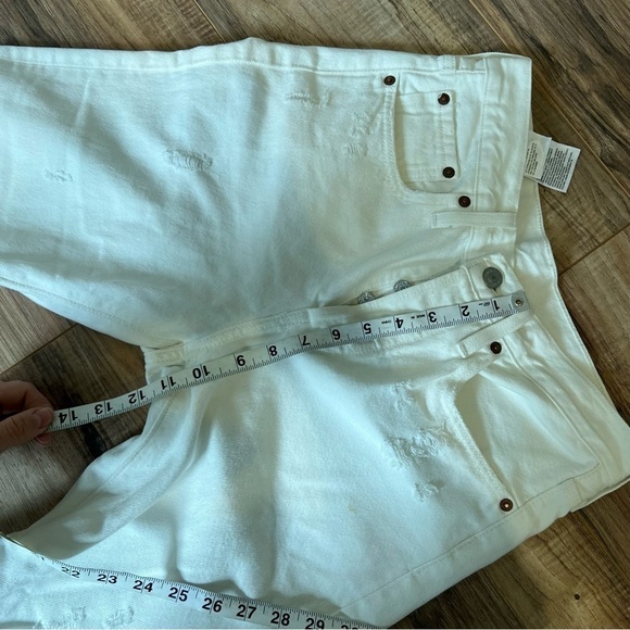 LEVI'S 501 skinny jeans in white - Picture 8 of 13